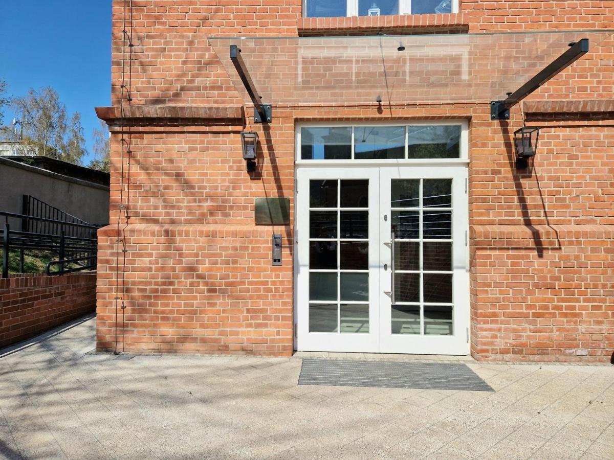 Live & Travel Apartments Waterlane Vintage 그단스크 외부 사진